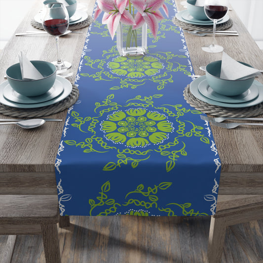 Table Runner - Mandala Inspired Pea Vines - Nanalili